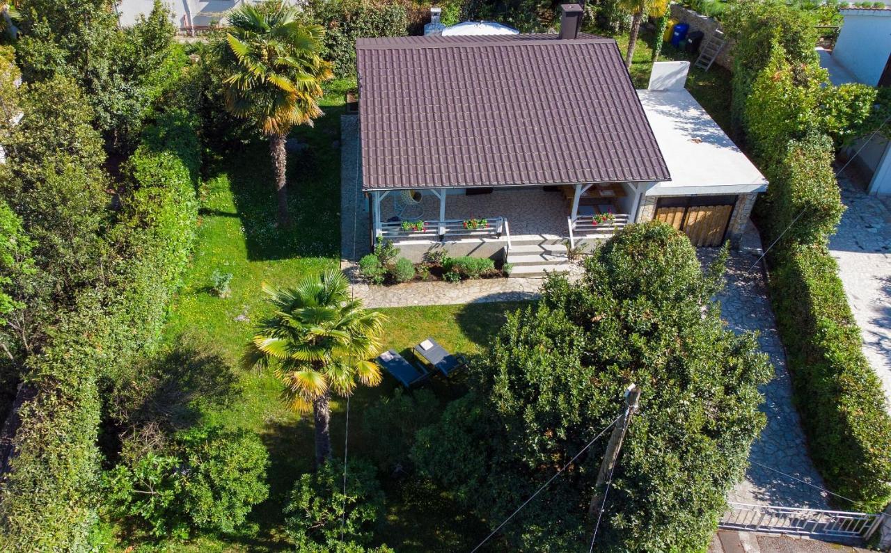 Вилла House Memento Малинска Экстерьер фото